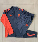 BAYERN MUNICH I 25/26 SHORTS + SWEATSHIRT