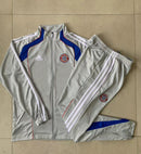 BAYERN MUNICH V 25/26 SHORTS + SWEATSHIRT