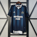 Newcastle United 05/06 Home Shirt – Men's (Retro)